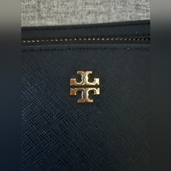 Tory Burch Robinson Zip Wallet Black Saffiano Leather Continental Wristlet - Picture 5 of 7